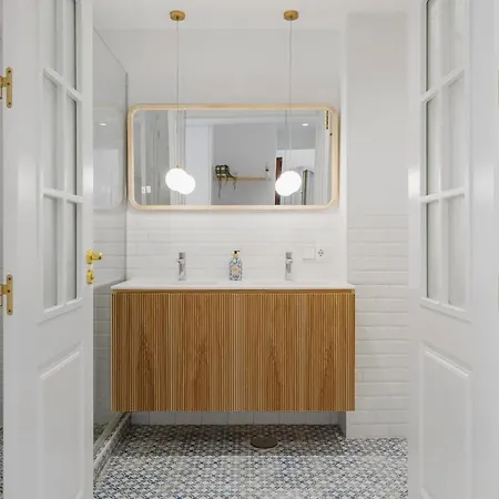 Lux First Line To The Apartment